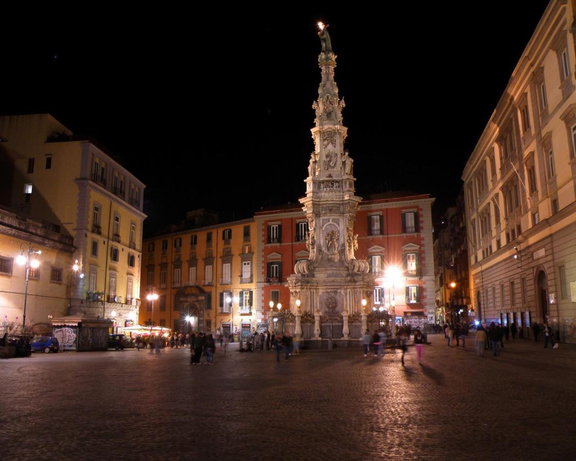 Suite San Gennaro Bis Napoli Eksteriør billede
